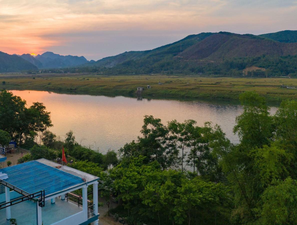 Fami Homestay Phong Nha Extérieur photo